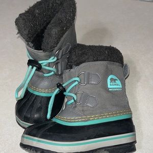 Sorel snow boots